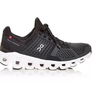 On Running Women's Cloudswift Sneakers - Black and White Size 7